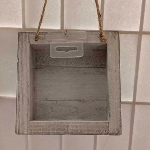 Rustic Gray Welcome Sign - Picture 4 of 4